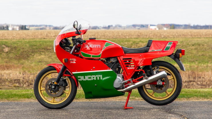 Replika Motor Legenda GP Ini Keren Abis!